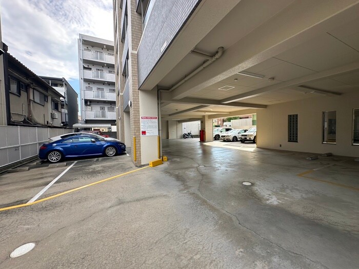 第１８関根マンションの物件外観写真