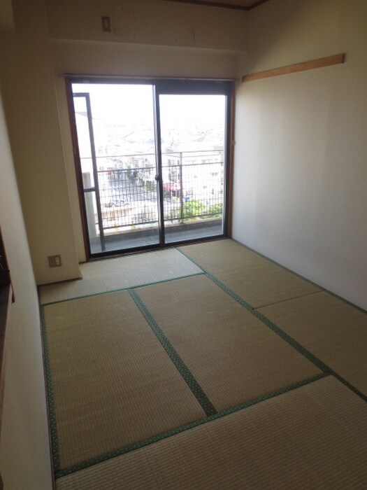 ライフ・ハイツ守口の物件内観写真