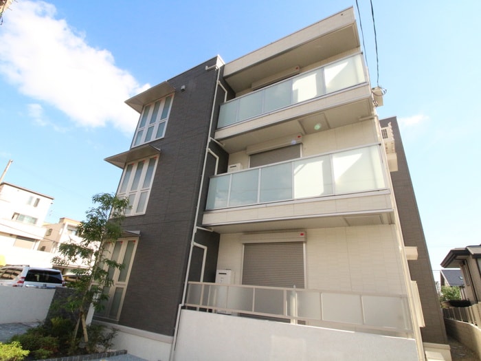 グレイスコート住吉本町の物件外観写真