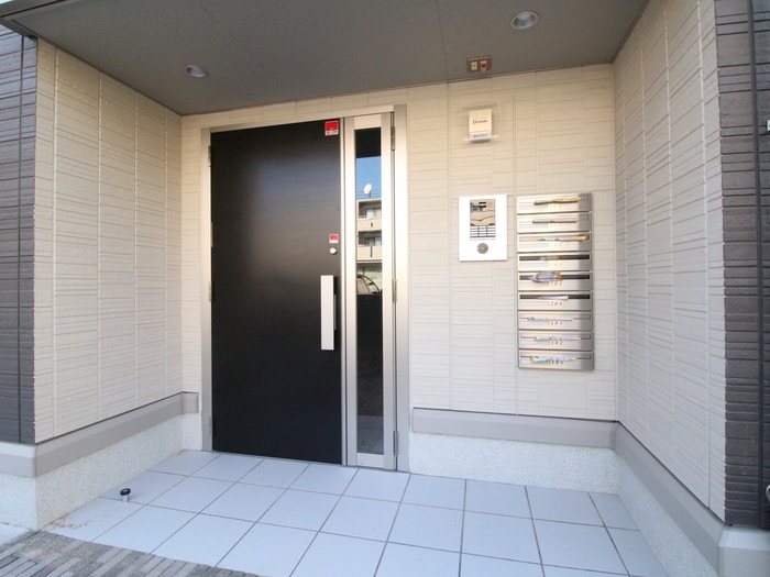 グレイスコート住吉本町の物件外観写真