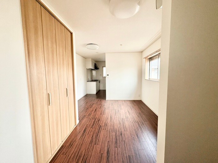 プレミアム寝屋川の物件内観写真