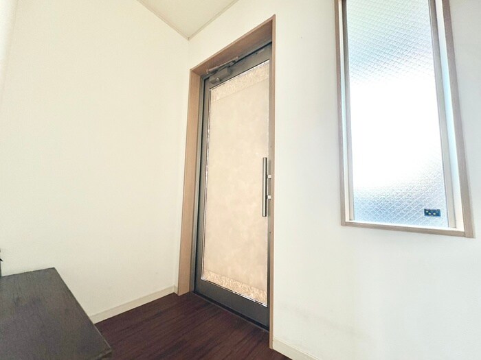 プレミアム寝屋川の物件内観写真