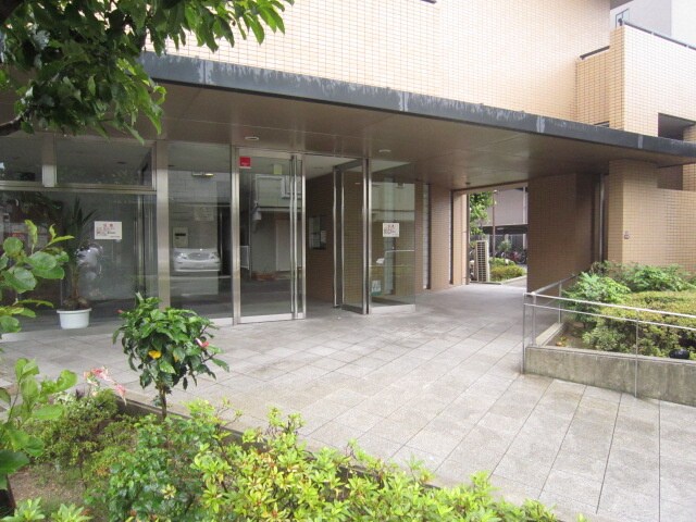 グランシャリオの物件外観写真