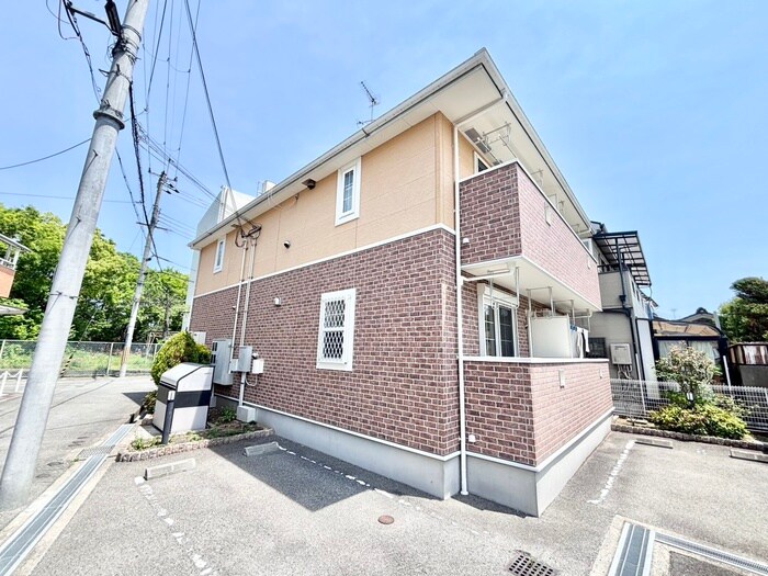 ハーモニーヴィレッジ池田の物件外観写真