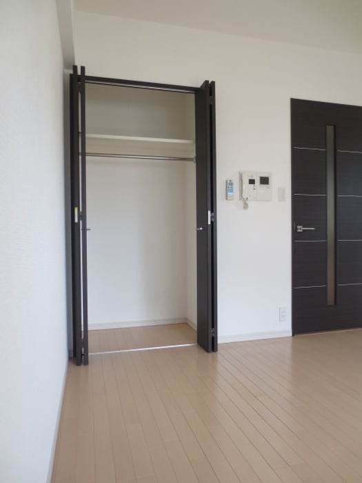 カスタリア新梅田の物件内観写真