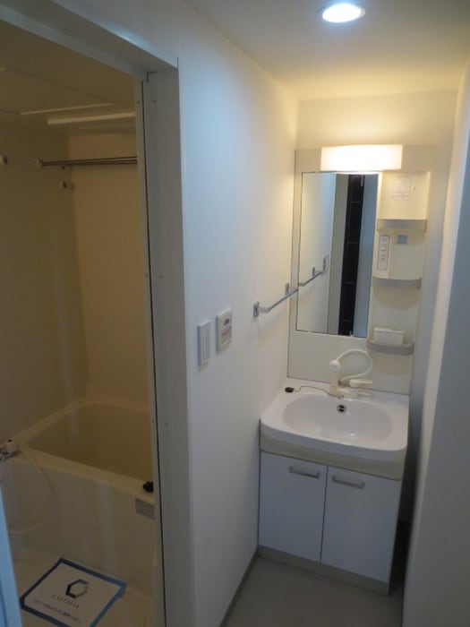 カスタリア新梅田の物件内観写真