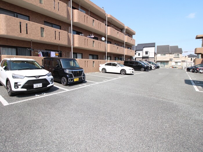 サンウォ－クⅡの物件外観写真