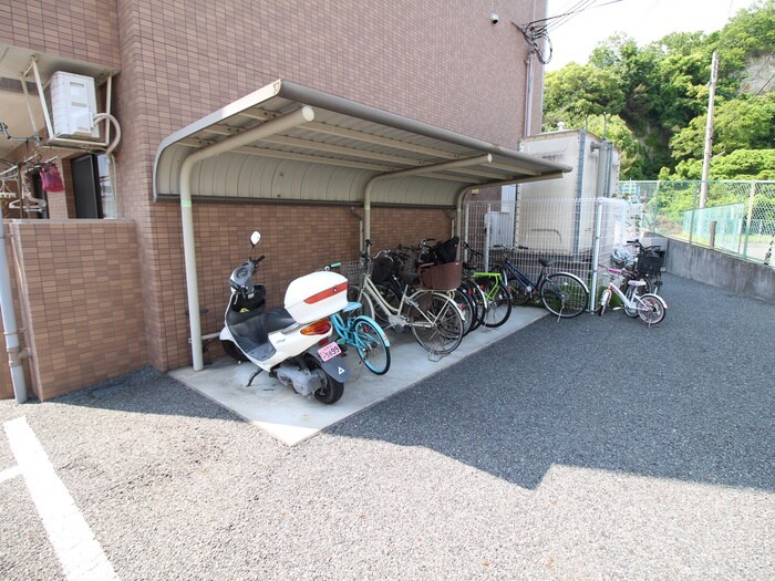 サンウォ－クⅡの物件外観写真