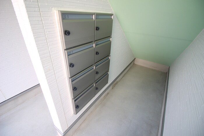 ロワジール宝塚の物件外観写真