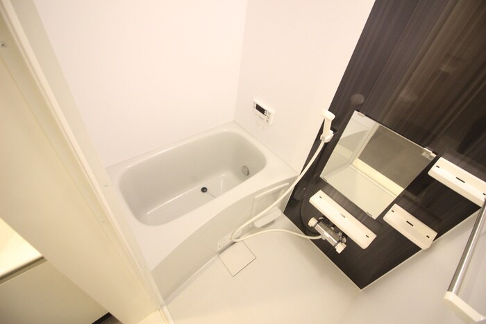 ロワジール宝塚の物件内観写真