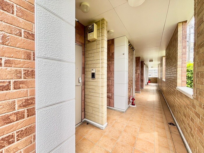 アイリィ－　ビュ－の物件外観写真