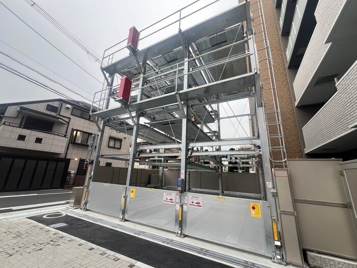 ArtizA緑地公園の物件外観写真