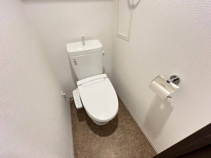 ArtizA緑地公園の物件内観写真