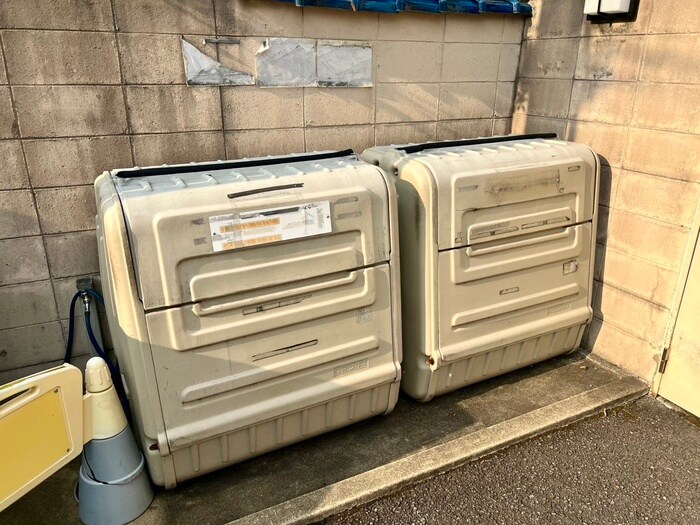 エルマ－ナ出町柳の物件外観写真