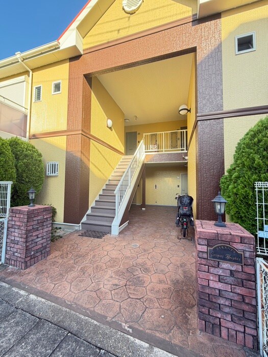 コスモスハイツの物件外観写真