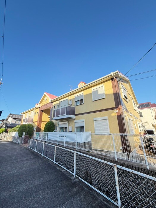 コスモスハイツの物件外観写真