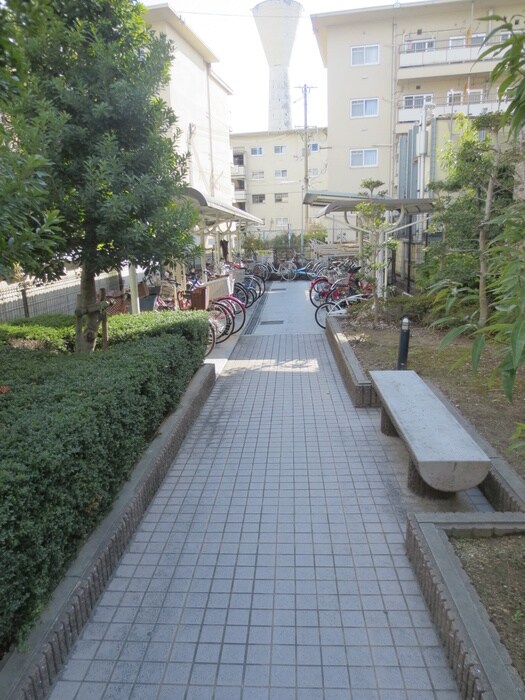 ジャン・ピュールⅠ番館の物件外観写真