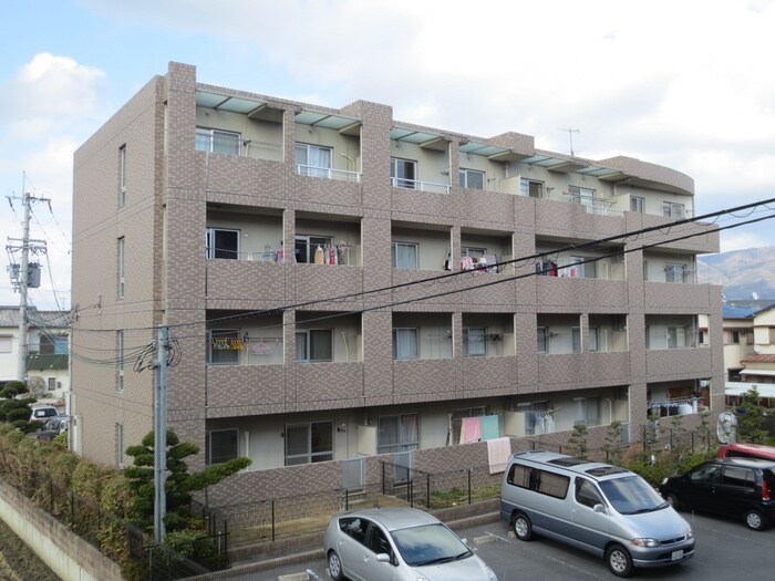 ジャン･ピュールⅡ番館の物件外観写真