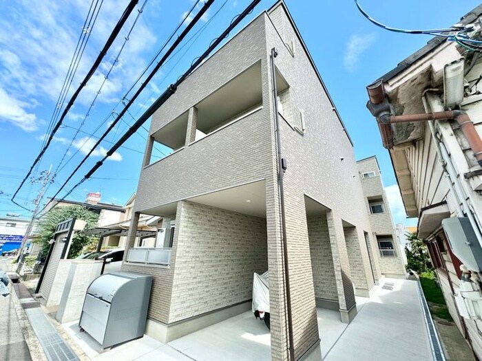 ｻﾝｼｴ寝屋川の物件外観写真