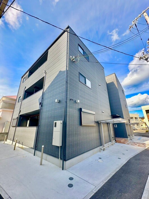 Ｓｕｎ　Ｇａｒｄｅｎ　元町の物件外観写真