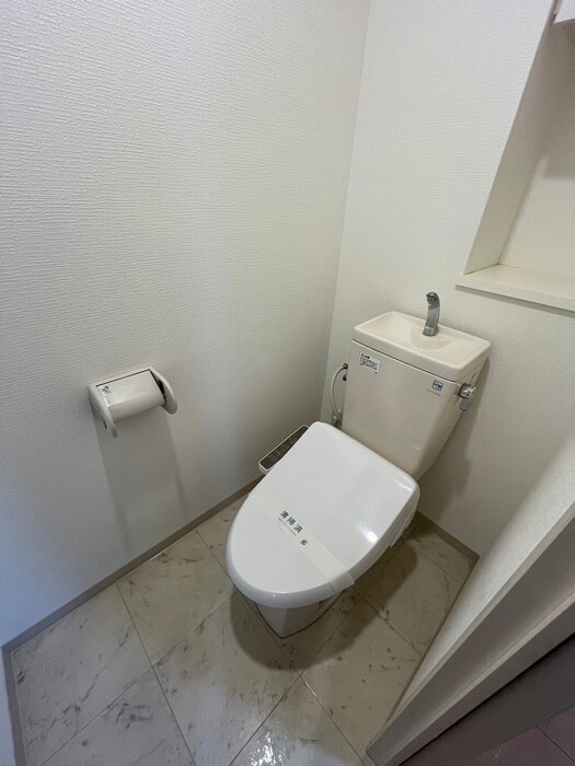 クローバー・ノース江坂の物件内観写真