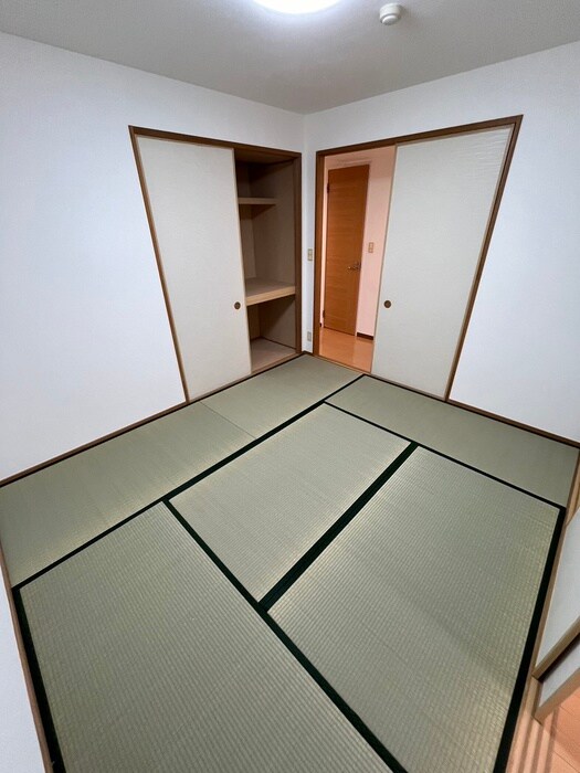 クローバー・ノース江坂の物件内観写真