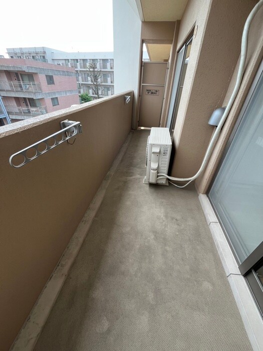 クローバー・ノース江坂の物件内観写真