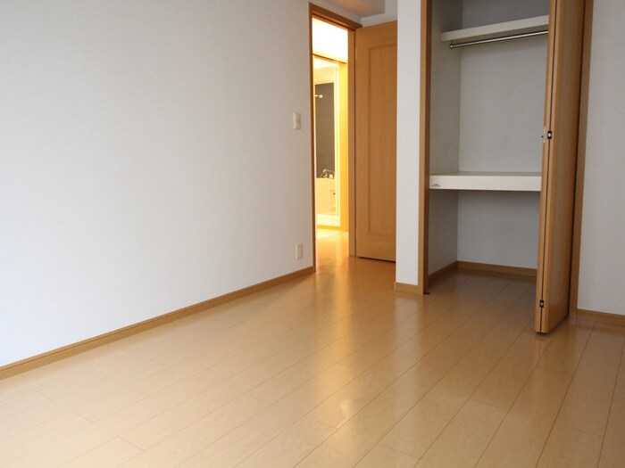 フル－ルの物件内観写真