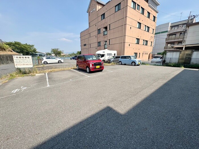 シャンテＭの物件外観写真