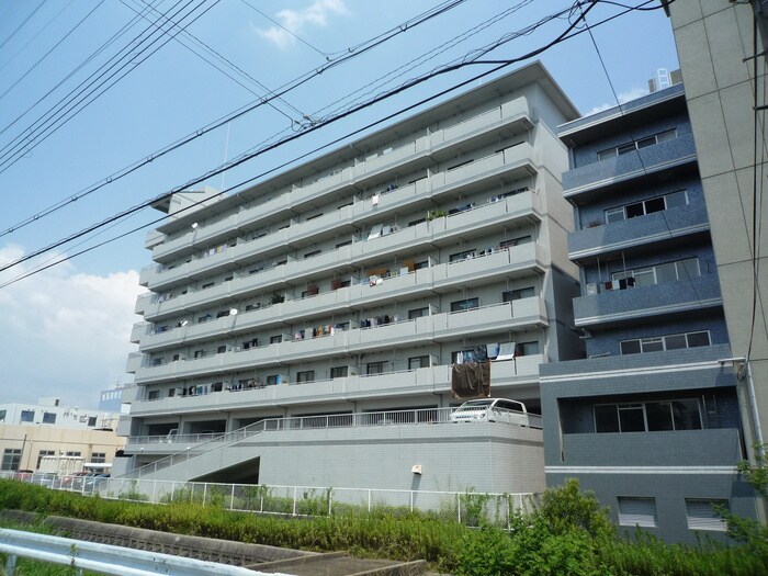 メロディーハイツ五月が丘の物件外観写真