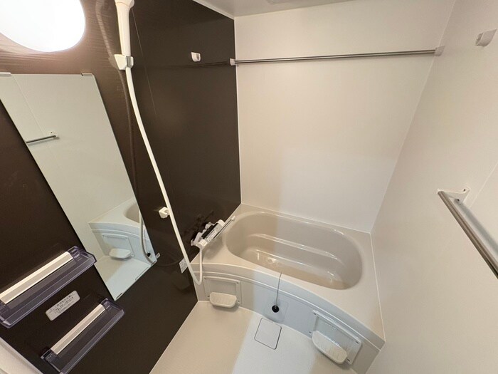 Ｄ ｐｏｒｔａ ｗｉｓｔｅｒｉａの物件内観写真