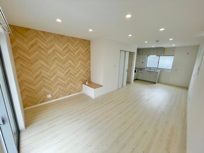 離宮前町１丁目貸家の物件内観写真