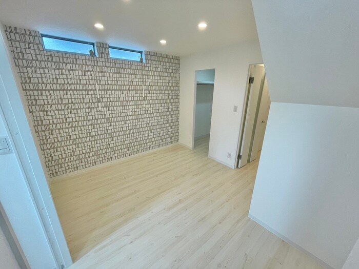 離宮前町１丁目貸家の物件内観写真