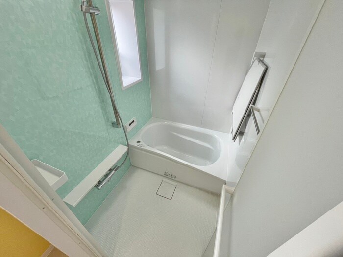 離宮前町１丁目貸家の物件内観写真