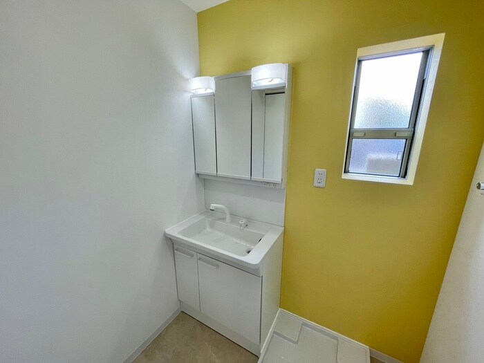 離宮前町１丁目貸家の物件内観写真