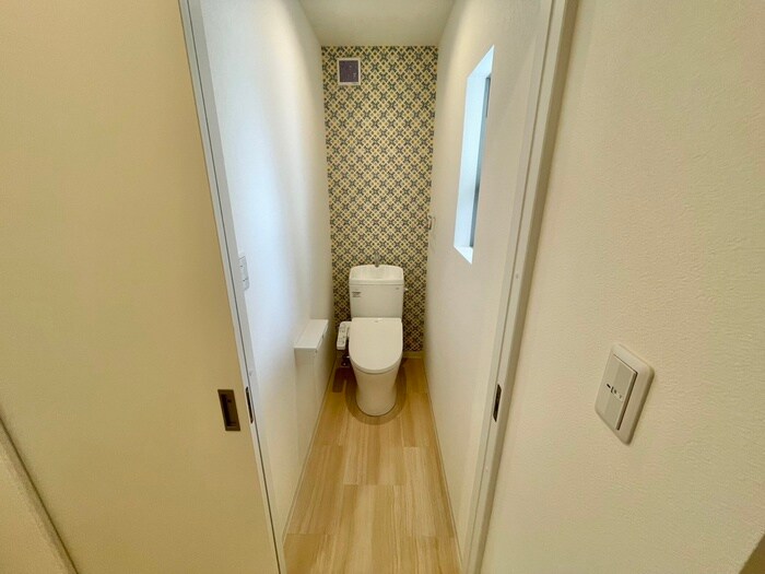 離宮前町１丁目貸家の物件内観写真