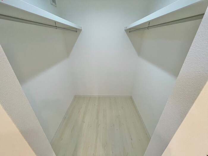 離宮前町１丁目貸家の物件内観写真