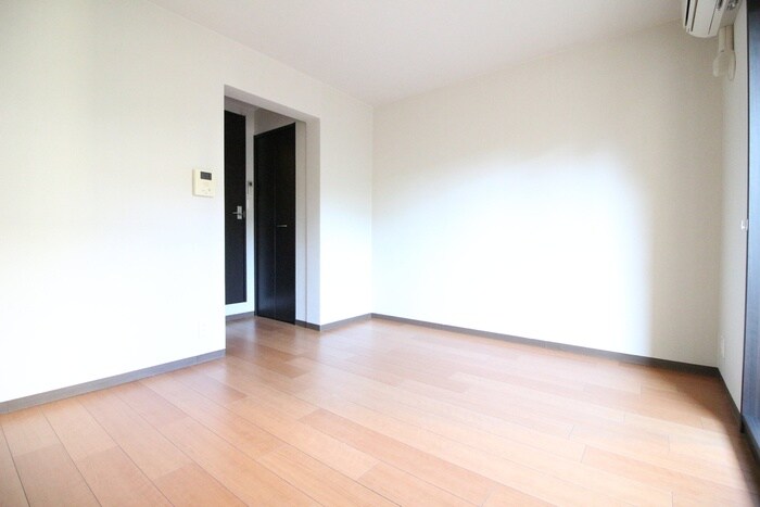 ジョバニ　フォ-リエの物件内観写真