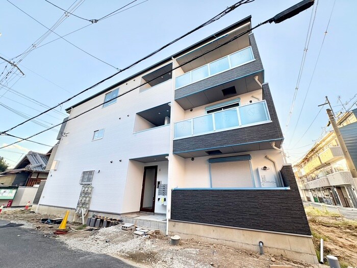 AVANTIO寝屋川市駅の物件外観写真