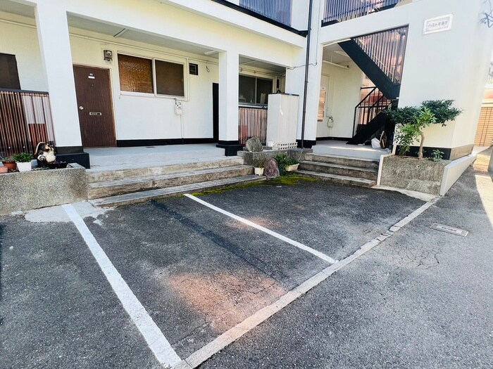 イースト東福寺の物件外観写真