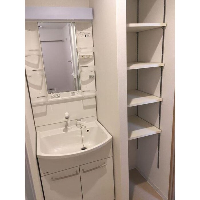 アヴェニール蛍池南町の物件内観写真