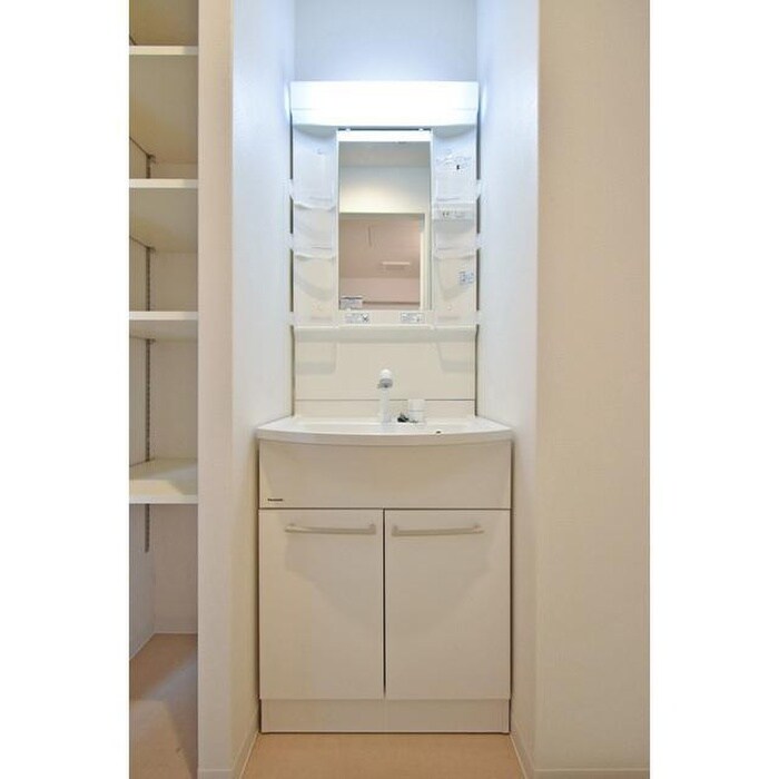 アヴェニール蛍池南町の物件内観写真