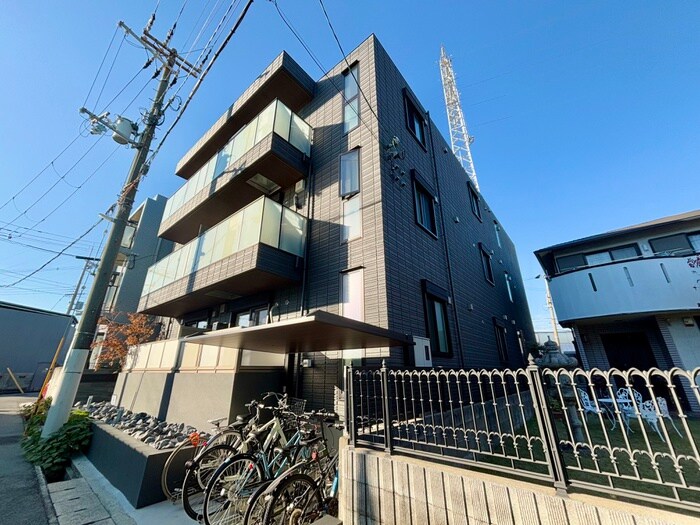 ナチュラル甲風園の物件外観写真