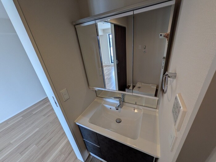 ナチュラル甲風園の物件内観写真