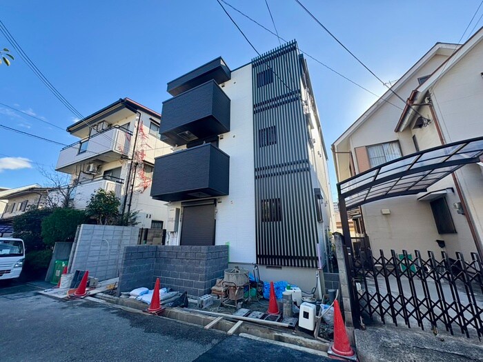 ＪＥＷＥＬ　～ＨＩＫＡＲＩ～の物件外観写真