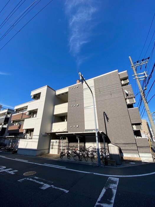 フジパレス深江橋Ⅲ番館の物件外観写真