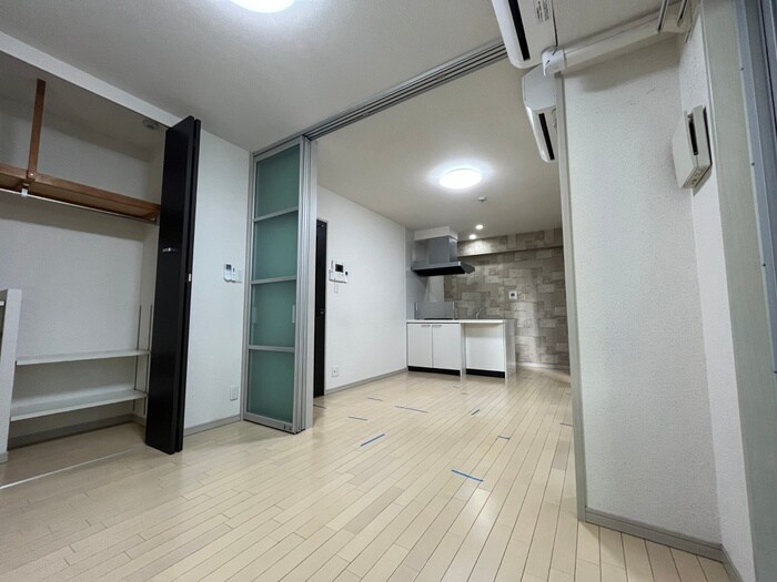 インボイス難波南レジデンスの物件内観写真