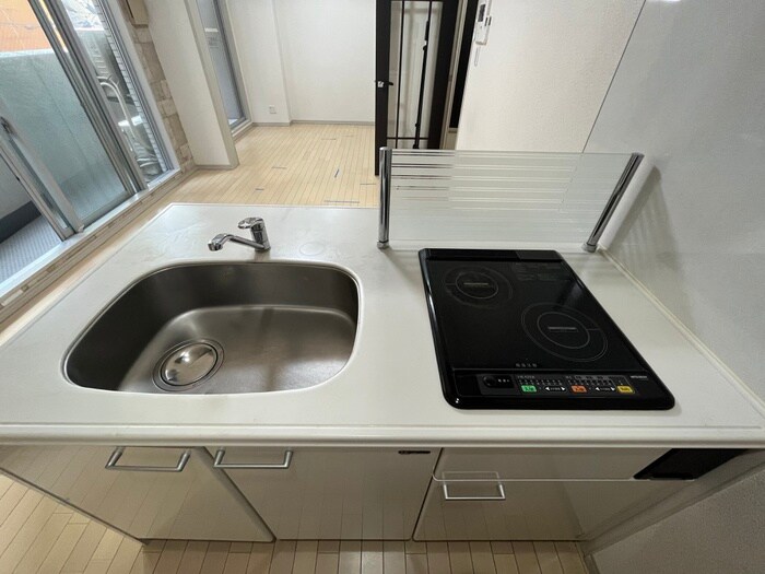 インボイス難波南レジデンスの物件内観写真