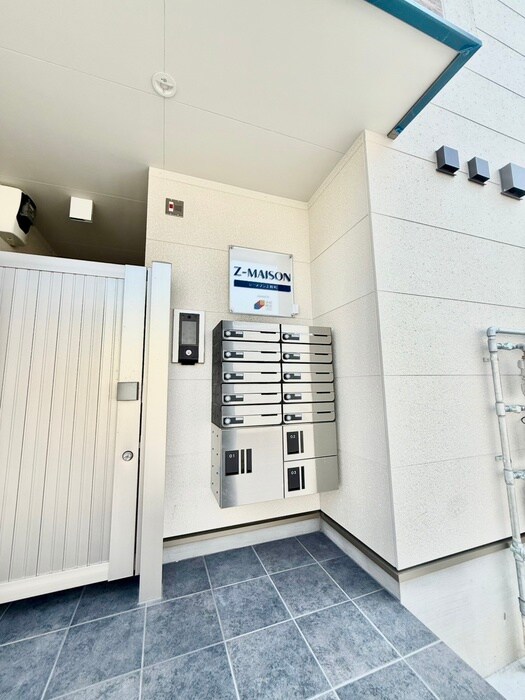 ジーメゾン上野町の物件外観写真