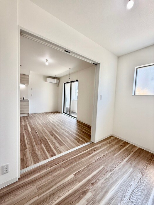 ジーメゾン上野町の物件内観写真